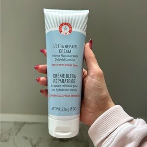 First Aid Beauty Light Ultra Repair Cream Hydrating Moisturizer 8 oz